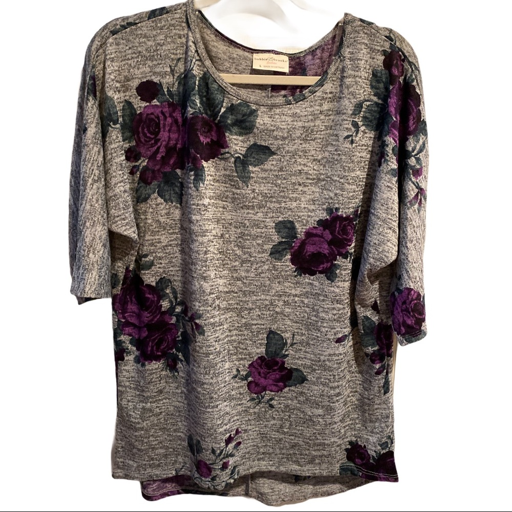 Bobbie Brooks NWT Woman’s Gray/Purple Large Shirt